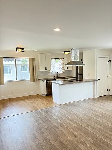 5718 Allen Ave #4 Photo 1