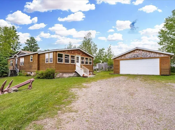 184 Scenic Dr, Knife River, MN 55609