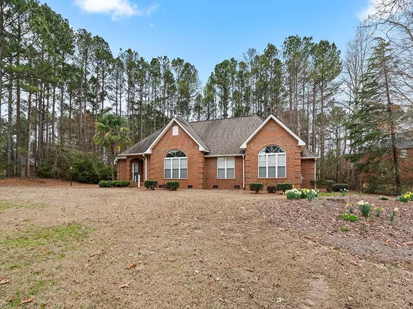 403 Fairway Lakes Rd, Greenwood, SC 29649