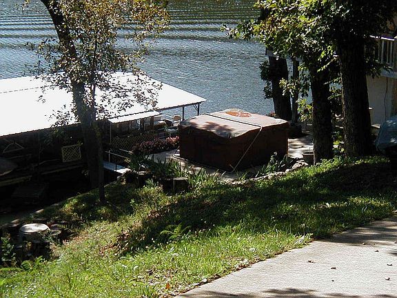 Hot Tub and Dock