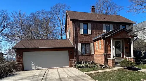 Forest Dr Photo 1