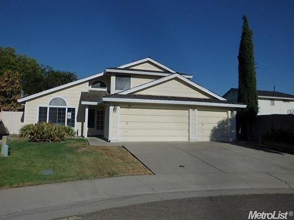 1st image of 7989 Clavell Ct