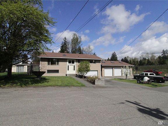 2nd image of 16846 Des Moines Memorial Dr S