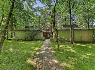 74 Tall Oaks Dr, Jackson, TN 38305