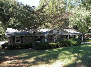 924 Belle Glade Dr, Stone Mountain, GA