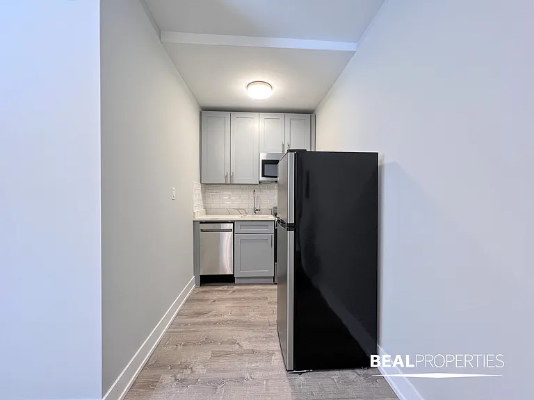 505 West Belmont Ave — Photo 68