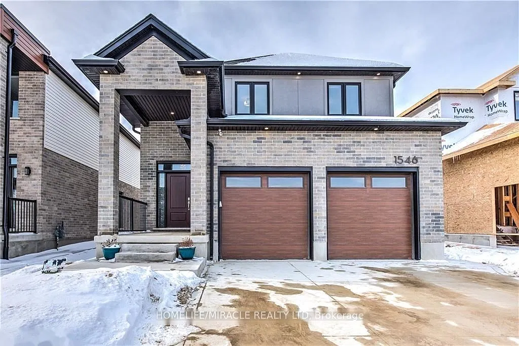 4 bed, $3,299 — Photo 1