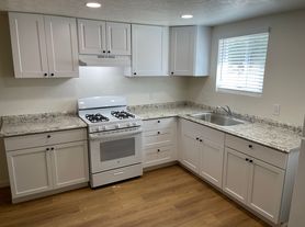 4009 Lake Isabella Blvd, Bodfish, CA