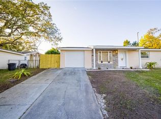 7801 Treasure Pointe Dr, Port Richey, FL 34668