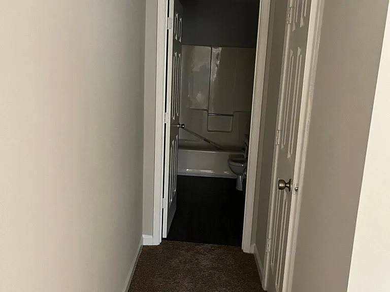 844 Park Pl NE #A — Photo 7
