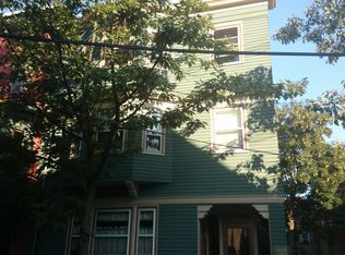 30 Oak St #3, Charlestown, MA 02129