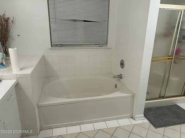 63 Jamestown Rd — Photo 8