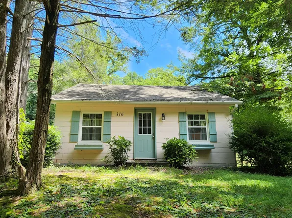 316 Warrior Mountain Rd, Tryon, NC 28782