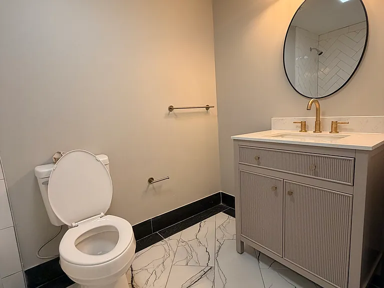 275 Chapel St #3-L — Photo 6