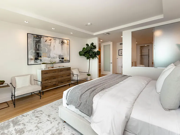 Sea View Villas — Photo 96