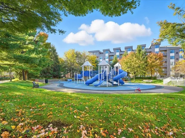 4 Constellation Place image 23 of 43