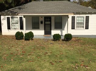 1307 Broad St, Altavista, VA 24517