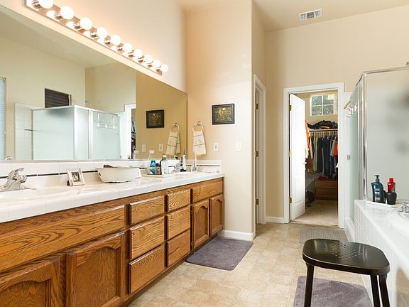 4th image of 1797 Alyssa Dr
