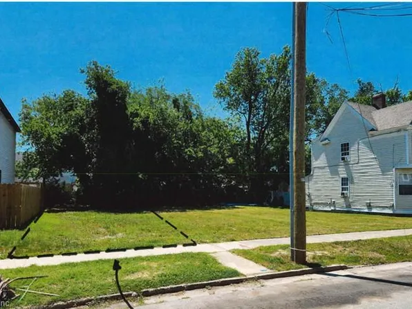 1038 23rd St, Newport News, VA 23607
