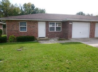1603 Country Walk Ct, Terre Haute, IN 47803