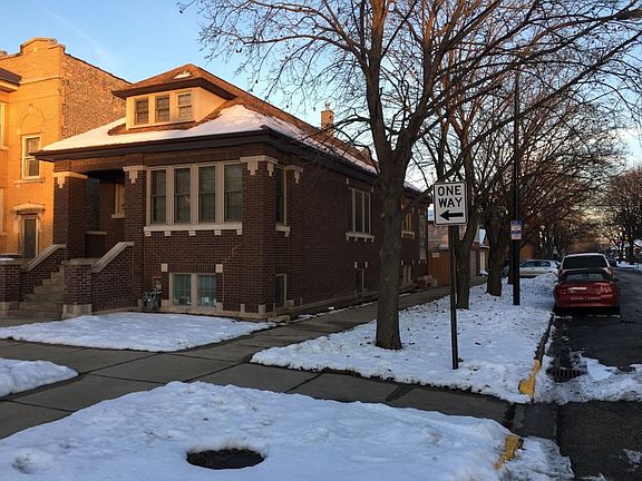 3rd image of 2243 S 61st Ct