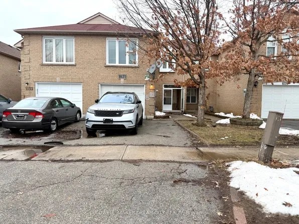 1031 Blizzard Rd, Mississauga, ON L5V 1T2