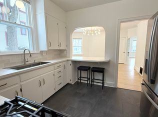 322 Union Ave SE #1, Grand Rapids, MI 49503