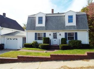 38 Ruggles St, Franklin, MA 02038