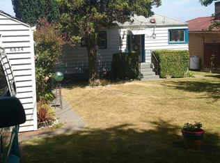 6634 SW Admiral Way, Seattle, WA 98116