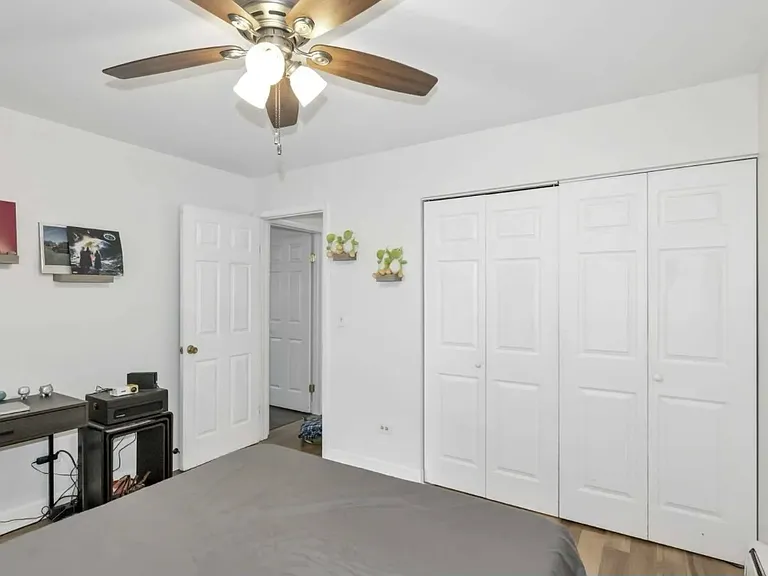 268 N Carter St #201 — Photo 12