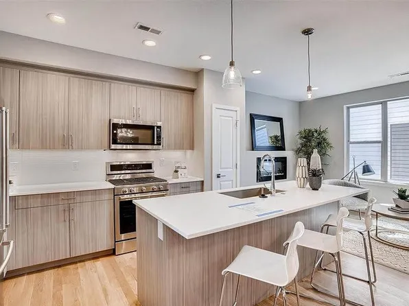 90 Galapago St #9, Denver, CO 80223