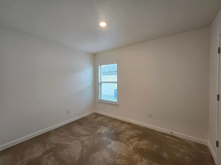 908 Cherry Laurel Ln #A/B — Photo 17