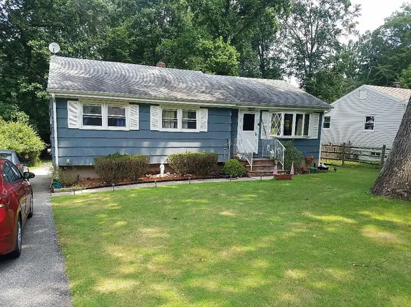 99 Pawnee Ave, Oakland, NJ 07436