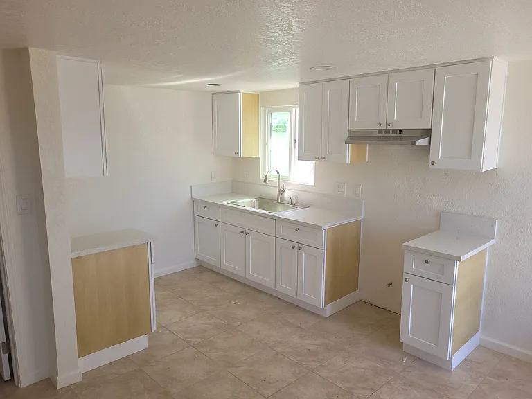 2826 Monterey St #B — Photo 7
