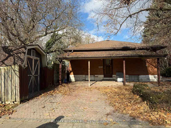 7301 Heximer Ave, Niagara Falls, ON L2G 4T5