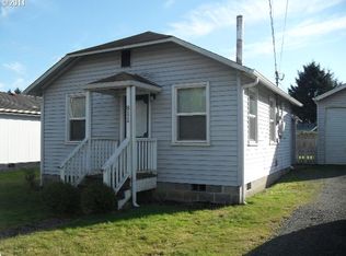 811 Spruce St E, Ilwaco, WA 98624