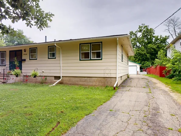 1009 James Ave, Albert Lea, MN 56007