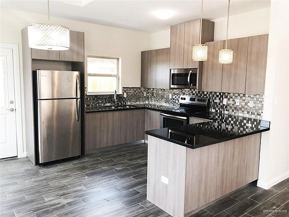 4th image of 704 E Myrtle Beach Ave APT 4