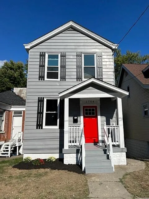 1704 Jefferson Ave photo 1