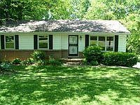 1st image of 611 Centeroak Dr
