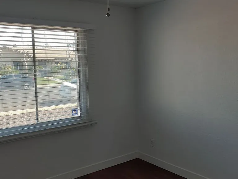 5408 S 44th Pl — Photo 11