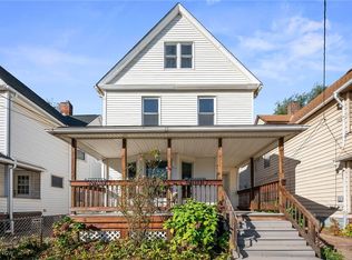 2568 W 10th St, Cleveland, OH