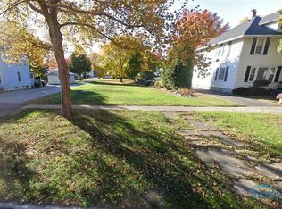 454 N Sandusky Ave, Upper Sandusky, OH 43351