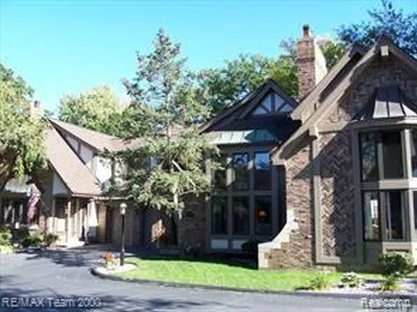 718 S Military St, Dearborn, MI 48124