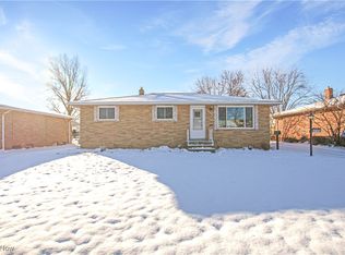 12125 Denver Dr, Parma, OH 44130