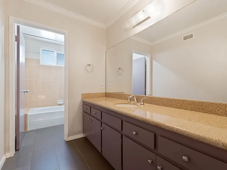 4208 Morro Dr — Photo 24