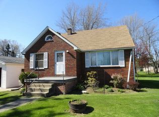 9700 Wehrle Dr, Clarence, NY 14031
