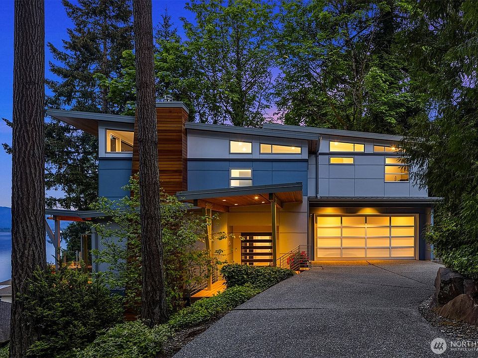 1st image of 1606 W Lake Sammamish Parkway SE