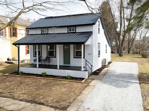 207 N Henry St, Crestline, OH 44827