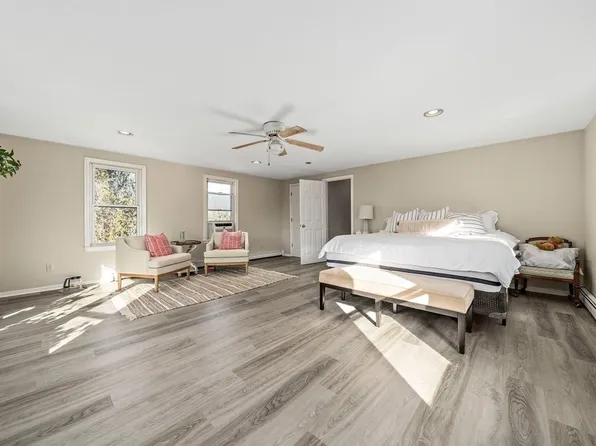 28 Fay Rd, Scituate, MA 02066